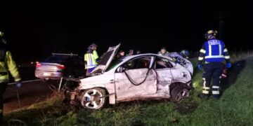 VOLCAMIENTO DE VEHÍCULO DEJÓ UNA PERSONA LESIONADA EN LA RUTA 5 SUR EN BULNES.