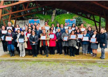 Quinchamalí emprende, 32 vecinos dan el salto a la formalidad.