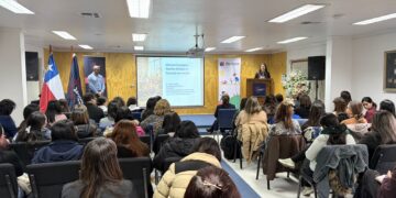 Fundación Integra Ñuble y Universidad del Alba fortalecen competencias de equipos educativos en jornada sobre infancia y diversidad.