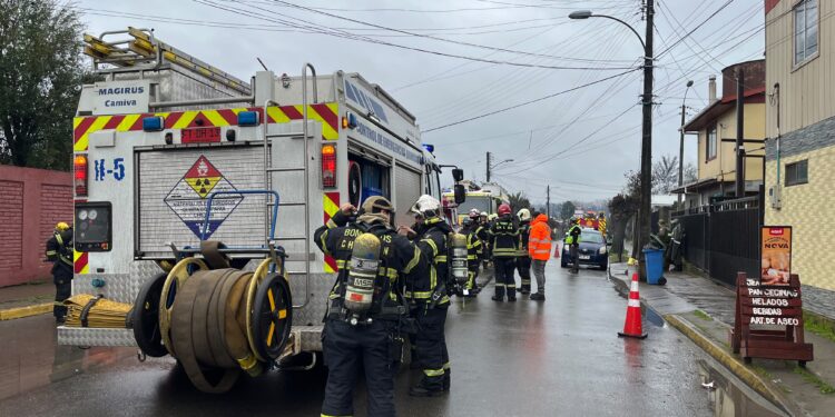 Emergencia por emanación de gas obliga a evacuar a más de 1.500 personas en Coelemu.