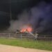 VEH脥CULO RESULT脫 COMPLETAMENTE DESTRUIDO TRAS INCENDIARSE EN CHILL脕N.