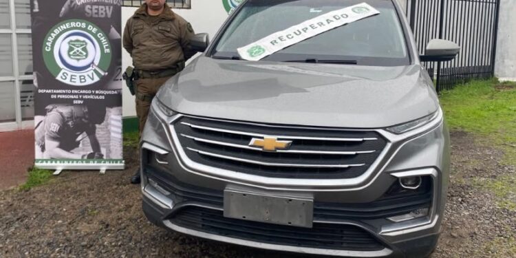 Carabineros Recuperan en Chillán vehículo robado en violento hecho en la RM y detienen a sujeto por receptación
