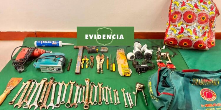 Carabineros detuvo a sujeto por robo en vivienda y recuperó especies sustraídas desde local comercial.