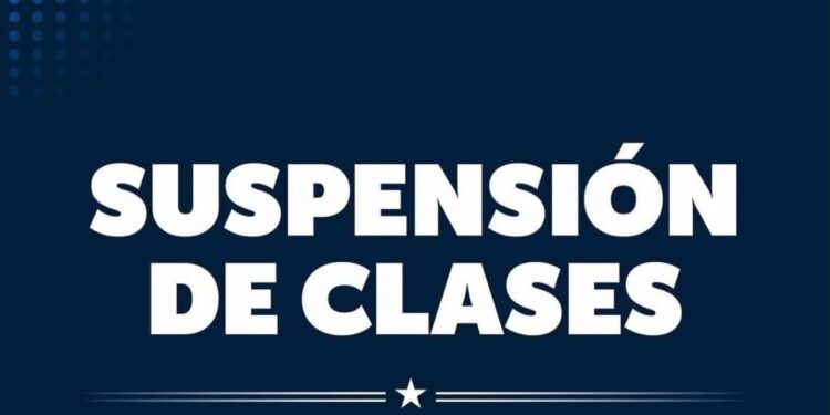 Todo a última hora ☔️  Recién suspenden las clases en toda la Región de Ñuble.