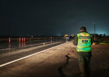 Accidente de tránsito deja una persona fallecida y vehículo se da a la fuga en Ñuble.
