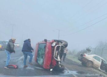 Grave accidente en Chillán deja una persona fallecida, tres lesionados y dos atrapados.