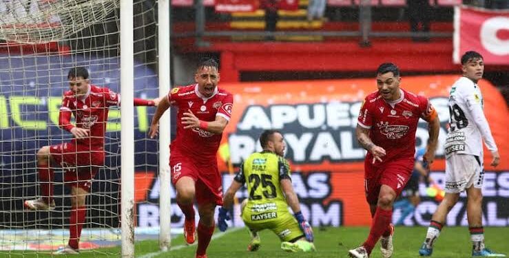 Ñublense gana con ‘Goles bajo la lluvia ☔️ ⚽️